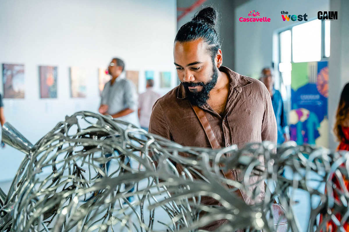 ÉMERGENCE : Quand l'art mauricien s'invite dans les galeries marchandes